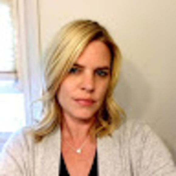 Meet your Posher, Amanda - Picture 1 of 1